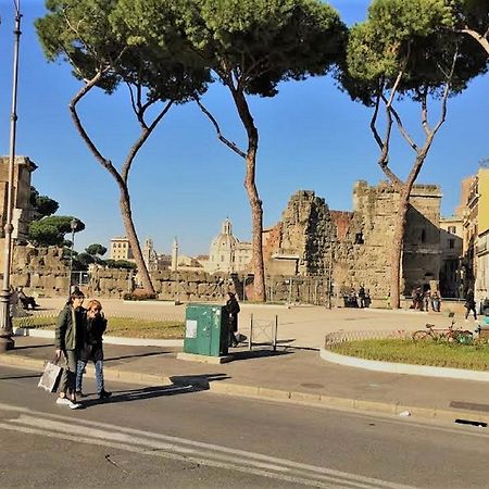 Casa Vacanze Colosseum By Alice Rom Exterior foto